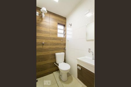 Banheiro  de casa para alugar com 1 quarto, 45m² em Vila Moraes, São Paulo