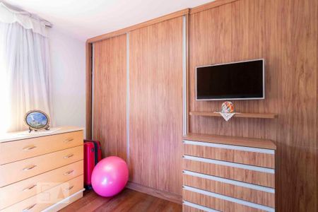 Casa à venda com 295m², 4 quartos e 3 vagas Casa à venda com 295m², 4 quartos e 3 vagasSuíte 2