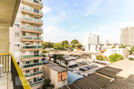 Studio à venda com 32m², 1 quarto e 1 vaga Studio à venda com 32m², 1 quarto e 1 vagaVaranda