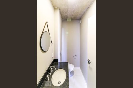 Studio à venda com 32m², 1 quarto e 1 vaga Studio à venda com 32m², 1 quarto e 1 vagaBanheiro