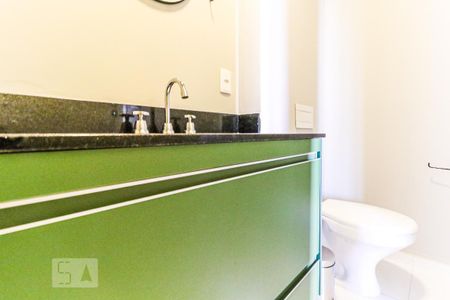 Studio à venda com 32m², 1 quarto e 1 vaga Studio à venda com 32m², 1 quarto e 1 vagaBanheiro
