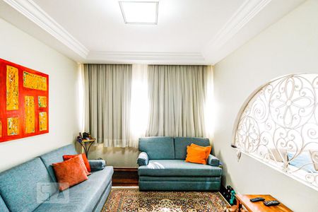 Apartamento à venda com 230m², 4 quartos e 4 vagasSala de TV