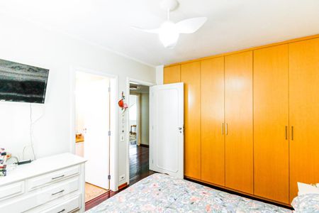 Apartamento à venda com 230m², 4 quartos e 4 vagasSuíte 2