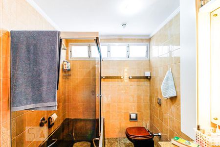 Apartamento à venda com 230m², 4 quartos e 4 vagasBanheiro Suíte 3