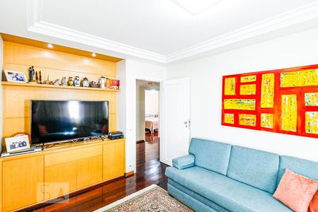 Apartamento à venda com 230m², 4 quartos e 4 vagasSala de TV