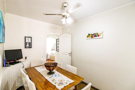 Apartamento à venda com 230m², 4 quartos e 4 vagasCopa