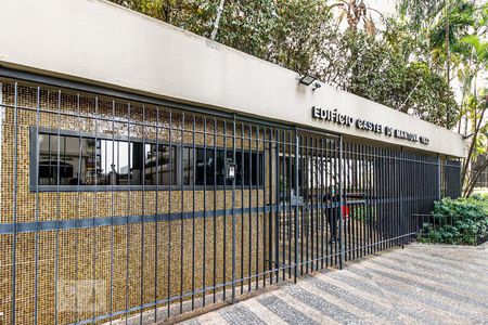 Apartamento à venda com 230m², 4 quartos e 4 vagasFachada