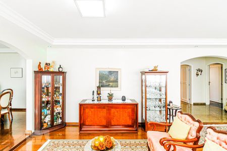 Apartamento à venda com 230m², 4 quartos e 4 vagasSala