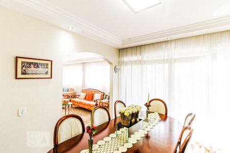 Apartamento à venda com 230m², 4 quartos e 4 vagasSala de jantar