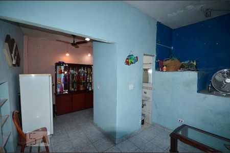 Casa à venda com 50m², 3 quartos e 1 vaga Casa à venda com 50m², 3 quartos e 1 vagaCozinha