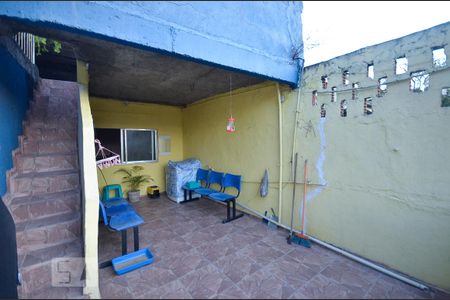 Casa à venda com 50m², 3 quartos e 1 vaga Casa à venda com 50m², 3 quartos e 1 vagaÁrea de Serviço