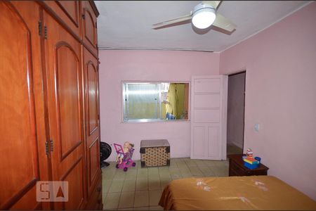 Casa à venda com 50m², 3 quartos e 1 vaga Casa à venda com 50m², 3 quartos e 1 vagaQuarto 1
