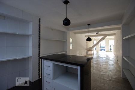 Casa de condomínio à venda com 140m², 2 quartos e 2 vagasCozinha