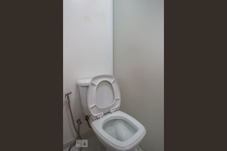 Casa de condomínio à venda com 140m², 2 quartos e 2 vagasBanheiro 