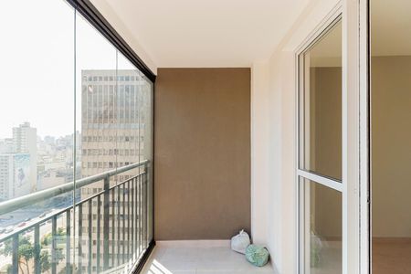 Varanda de kitnet/studio à venda com 1 quarto, 25m² em Consolação, São Paulo