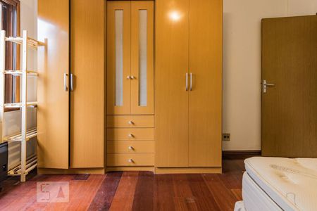 Dormitório de apartamento à venda com 2 quartos, 87m² em Centro Histórico, Porto Alegre