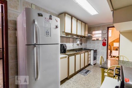 Casa à venda com 70m², 2 quartos e 1 vaga Casa à venda com 70m², 2 quartos e 1 vagaCozinha