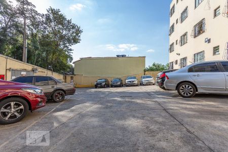Garagem de apartamento para alugar com 2 quartos, 48m² em Rio Branco, Belo Horizonte