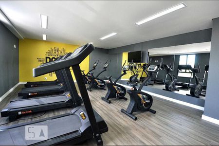 Apartamento para alugar com 35m², 1 quarto e 1 vaga Apartamento para alugar com 35m², 1 quarto e 1 vagaÁrea comum - Academia