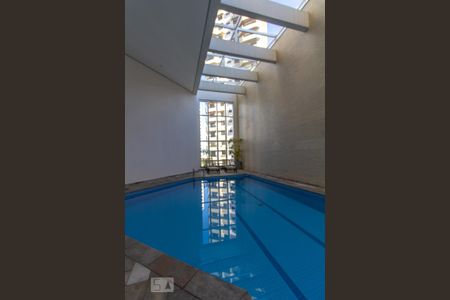 Apartamento para alugar com 45m², 1 quarto e 1 vagaÁrea comum - Piscina