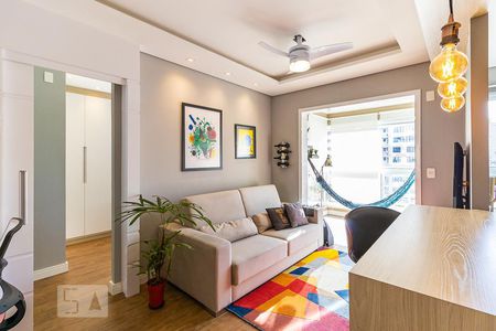 Sala de apartamento à venda com 1 quarto, 45m² em Vila Lídia, Campinas
