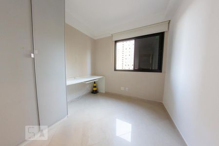 Apartamento à venda com 103m², 3 quartos e 2 vagasQuarto 3