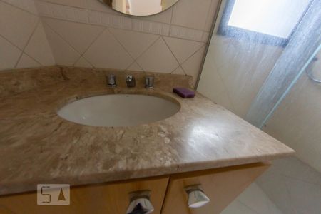 Apartamento à venda com 103m², 3 quartos e 2 vagasBanheiro 2