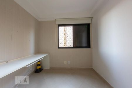 Apartamento à venda com 103m², 3 quartos e 2 vagasQuarto 3