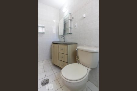 Apartamento à venda com 77m², 3 quartos e 1 vaga Apartamento à venda com 77m², 3 quartos e 1 vagaBanheiro Suite