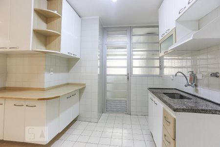 Apartamento à venda com 77m², 3 quartos e 1 vaga Apartamento à venda com 77m², 3 quartos e 1 vagaCozinha