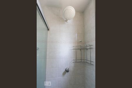 Apartamento à venda com 77m², 3 quartos e 1 vaga Apartamento à venda com 77m², 3 quartos e 1 vagaBanheiro Suite
