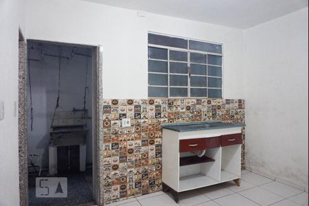 Sala/Cozinha de casa para alugar com 1 quarto, 35m² em Jr Cotinha, São Paulo