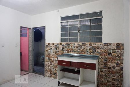 Sala/Cozinha de casa para alugar com 1 quarto, 35m² em Jr Cotinha, São Paulo