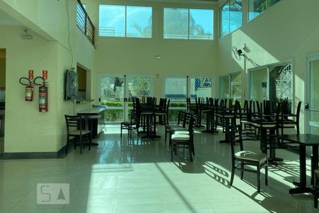 Apartamento para alugar com 64m², 2 quartos e 2 vagasÁrea comum - Salão de festas