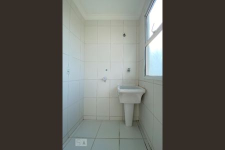 Área de Serviço de apartamento para alugar com 2 quartos, 64m² em Jardim Goncalves, Sorocaba