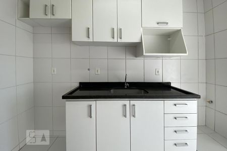 Apartamento para alugar com 64m², 2 quartos e 2 vagasCozinha