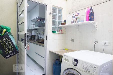 Casa de condomínio à venda com 101m², 3 quartos e 2 vagas Casa de condomínio à venda com 101m², 3 quartos e 2 vagasCozinha