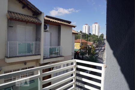 Casa de condomínio à venda com 101m², 3 quartos e 2 vagas Casa de condomínio à venda com 101m², 3 quartos e 2 vagasVaranda da Suíte