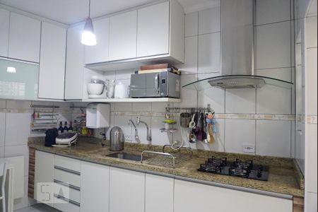 Casa de condomínio à venda com 101m², 3 quartos e 2 vagas Casa de condomínio à venda com 101m², 3 quartos e 2 vagasCozinha