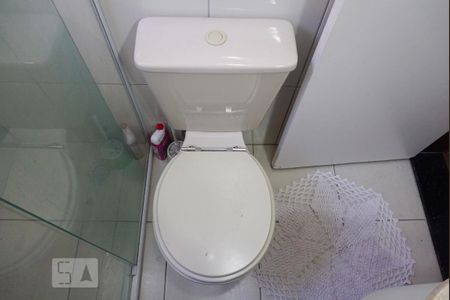 Casa de condomínio à venda com 101m², 3 quartos e 2 vagas Casa de condomínio à venda com 101m², 3 quartos e 2 vagasBanheiro da Suíte