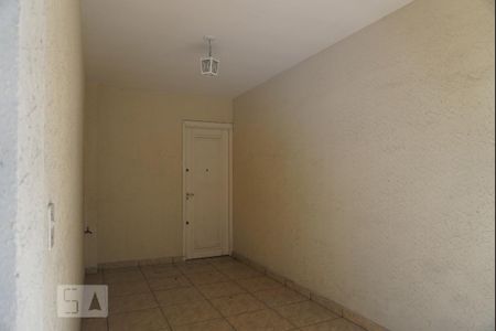 Casa de condomínio à venda com 101m², 3 quartos e 2 vagas Casa de condomínio à venda com 101m², 3 quartos e 2 vagasGaragem