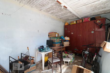 Casa à venda com 115m², 4 quartos e 2 vagasQuarto 4/Edícula