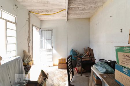 Casa à venda com 115m², 4 quartos e 2 vagasQuarto 4/Edícula