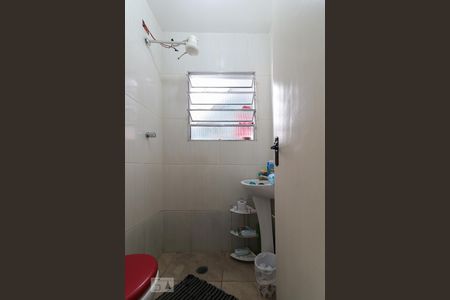 Casa à venda com 115m², 4 quartos e 2 vagasBanheiro 2