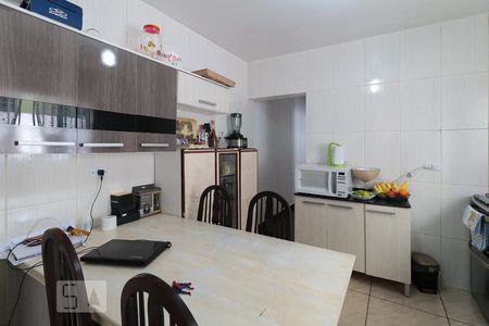 Casa à venda com 115m², 4 quartos e 2 vagasCozinha