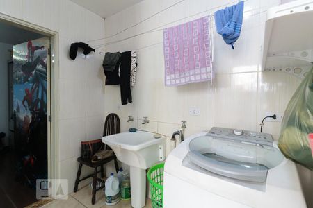 Casa à venda com 115m², 4 quartos e 2 vagasÁrea de Serviço