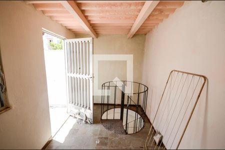 Casa à venda com 140m², 2 quartos e sem vaga Casa à venda com 140m², 2 quartos e sem vagaTerraço