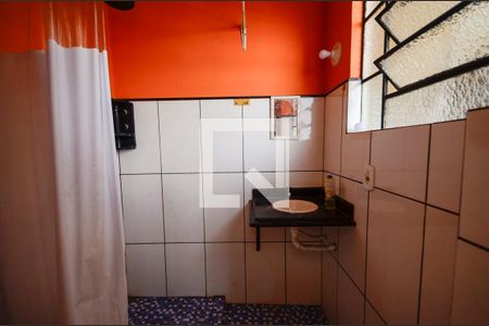 Casa à venda com 140m², 2 quartos e sem vaga Casa à venda com 140m², 2 quartos e sem vagaBanheiro da Suíte