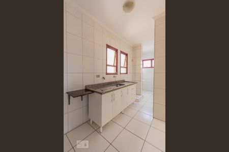 Apartamento à venda com 62m², 2 quartos e 1 vagaCozinha e Área de Serviço