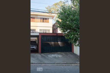 Casa à venda com 250m², 3 quartos e 2 vagasFACHADA